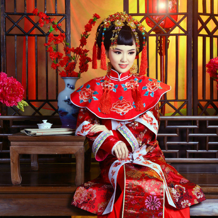 唯美中国传统婚礼服饰设计艺术