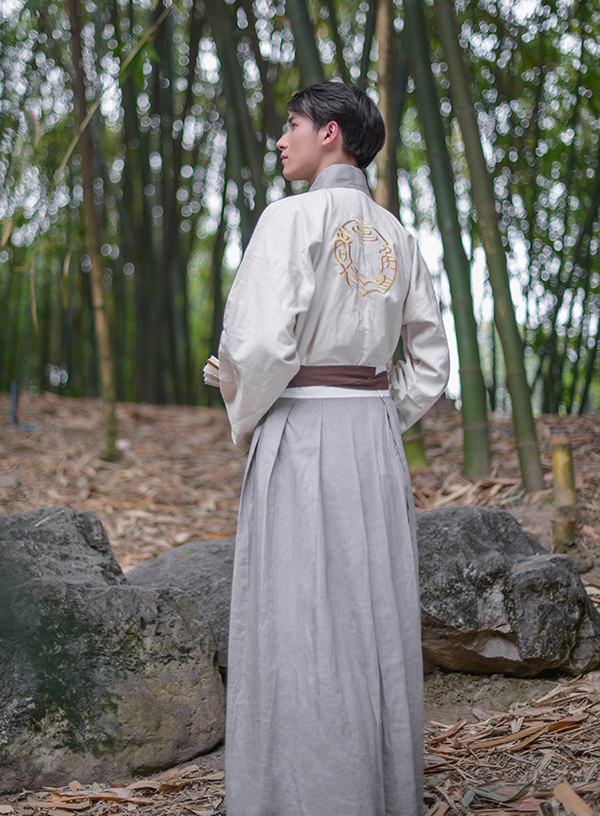 汉服绣花交领襦裙男子齐腰襦裙