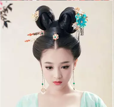 清新靓丽的古装发型