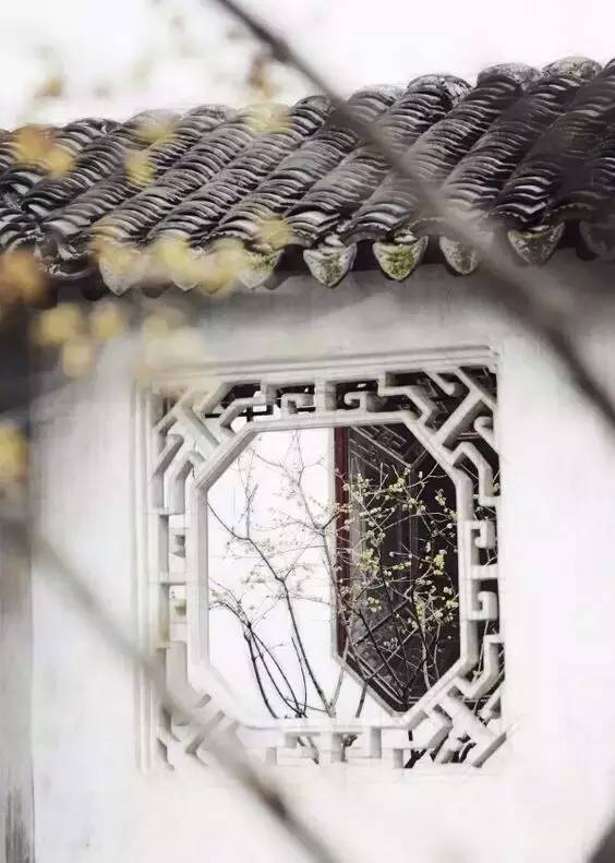 古建筑，一片瓦，遮风挡雨