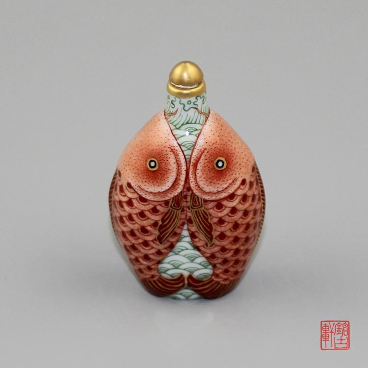 年年有鱼陶瓷鼻烟壶