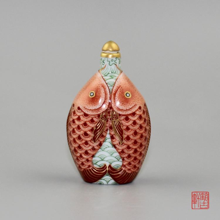 年年有鱼陶瓷鼻烟壶