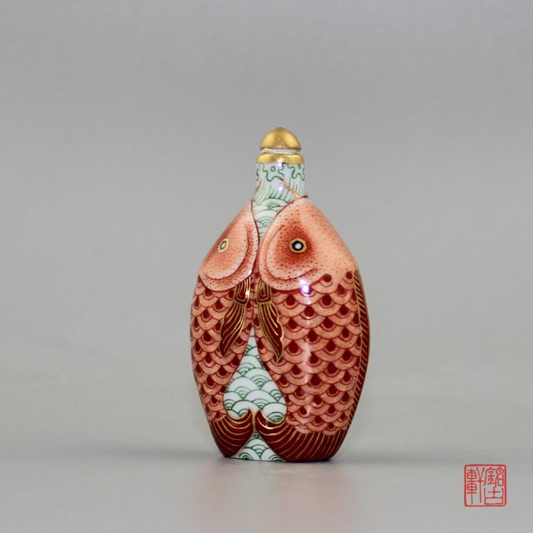 年年有鱼陶瓷鼻烟壶