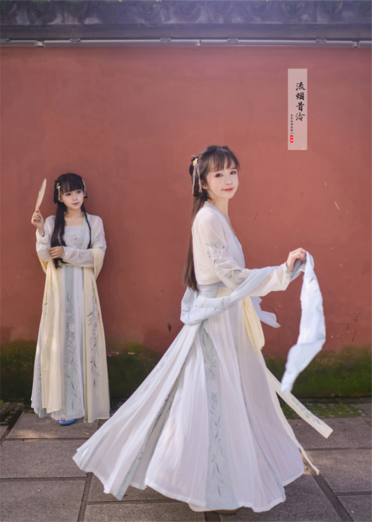 闺蜜日常汉服对襟襦裙—弱柳风