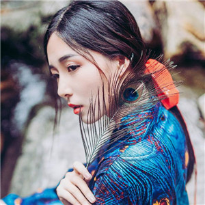 林间溪水灵气女子头像，唯美古风头像真人