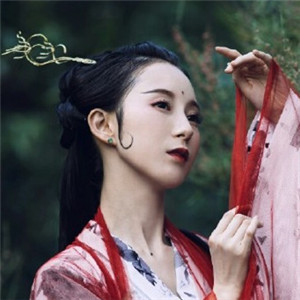 庭院深深思几许古风女子头像，古风真人头像