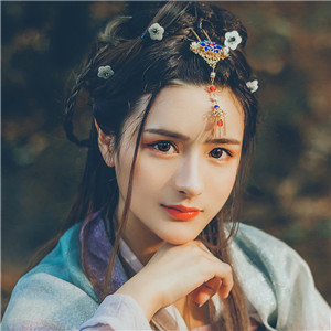 星辉光影汉服古风女子头像，妖媚女生头像