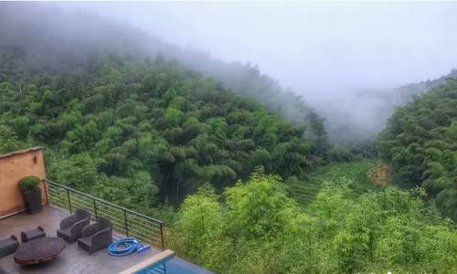 桐庐山中传奇艾弗德堡艺社，打造一个艺术村落
