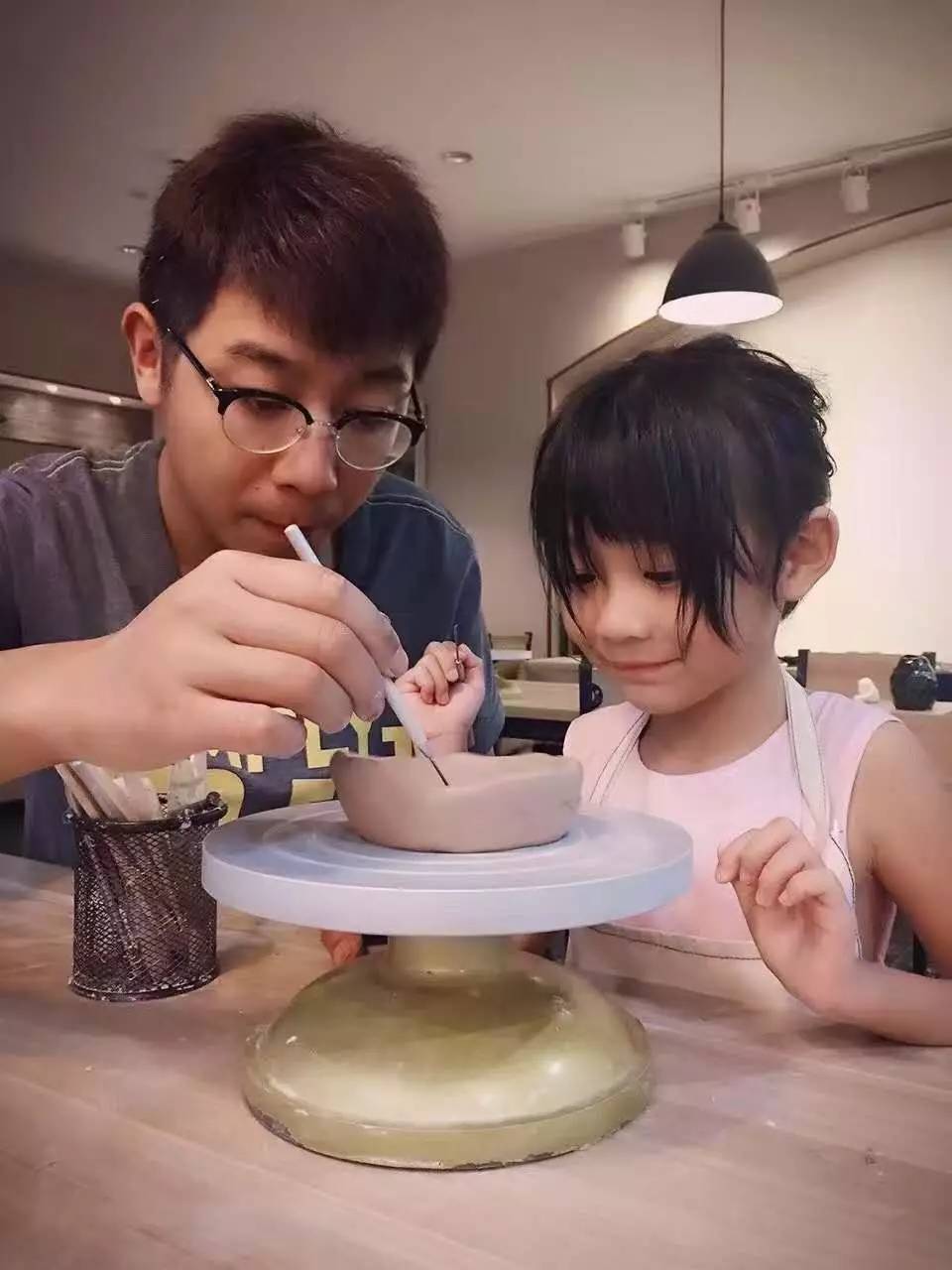 如隐·小佐居,半入溪水半入云
