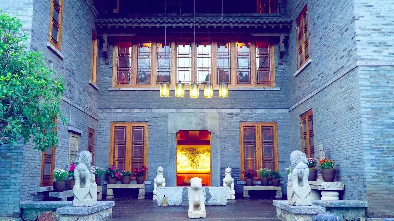 松赞丽江林卡，历经千百年岁月流淌的历史古建