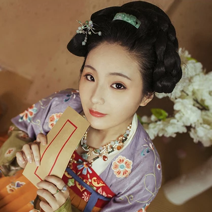 邻家小女时尚中国风唯美古风女子头像