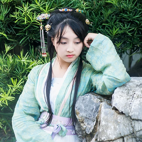 鹊桥仙唯美小清新古风真人女子头像