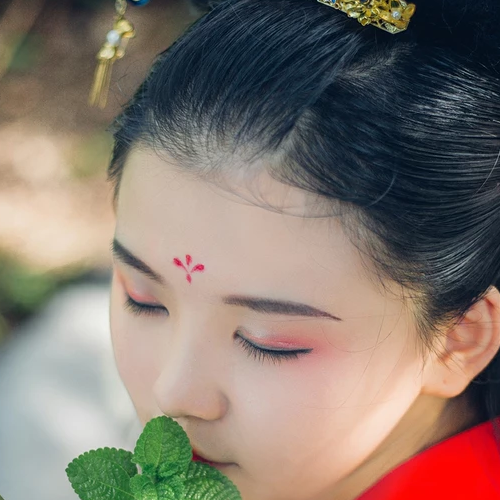 清新中国风唯美古风少女真人头像
