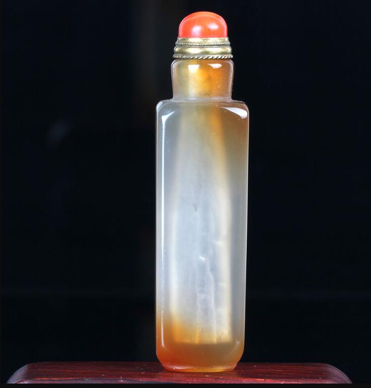 玛瑙鼻烟壶，帝王心头的玩物