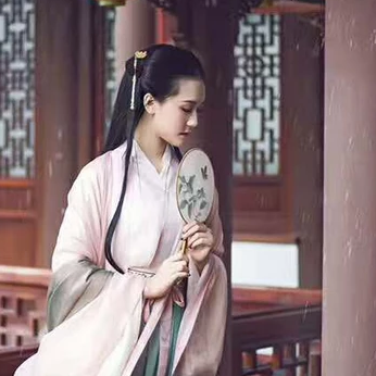 汉服女生头像，古风真人女子头像