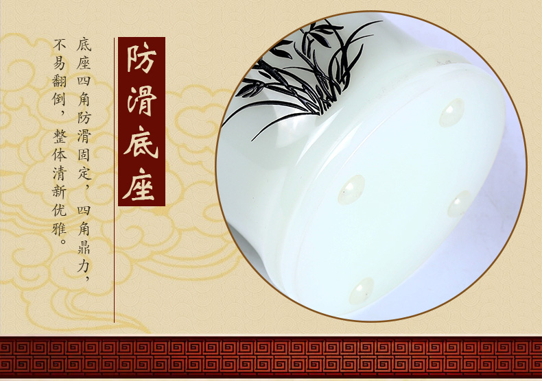 三色中国风气清如兰玉石笔筒