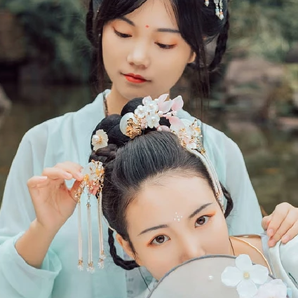 并蒂闺蜜头像，唯美古风真人头像