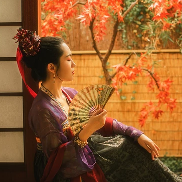 汉服带折扇女生头像,唯美古风真人头像