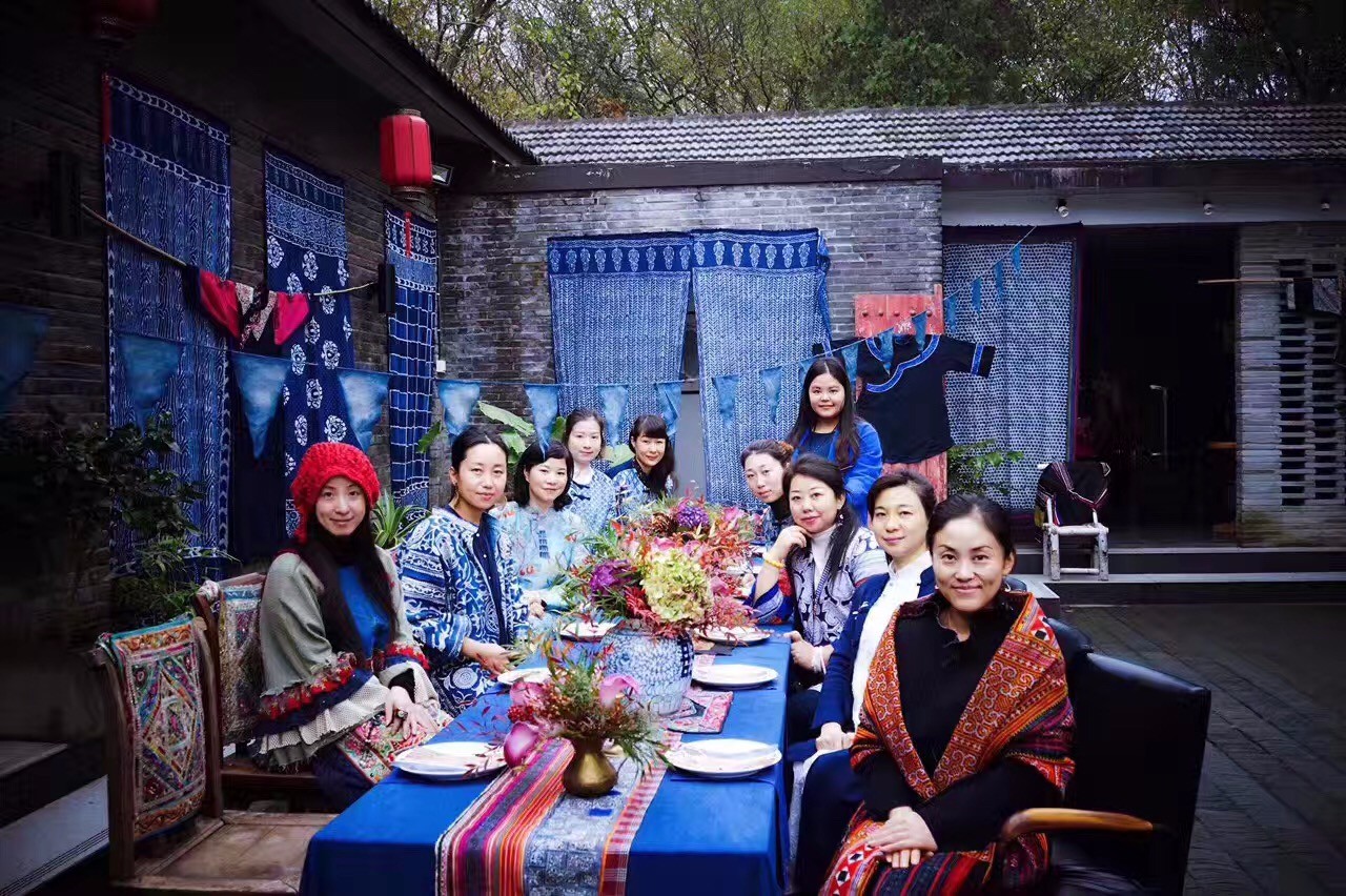 南京·老树院子山囿里,与时光慢揉在一起彼此沉