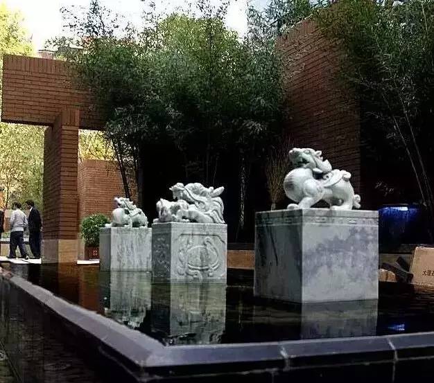 论新中式建筑中的景观手法,传统艺术构造