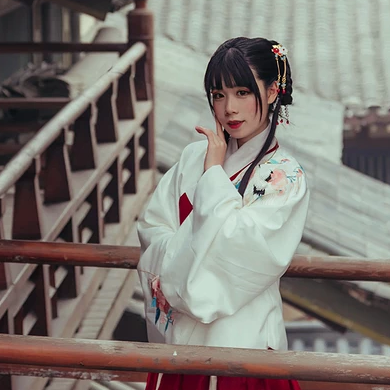 古典可爱女生头像，唯美古风真人头像
