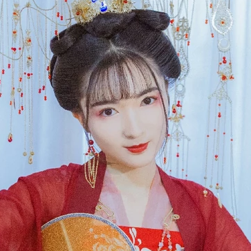 红纱裙带团扇女生头像，唯美古风真人头像