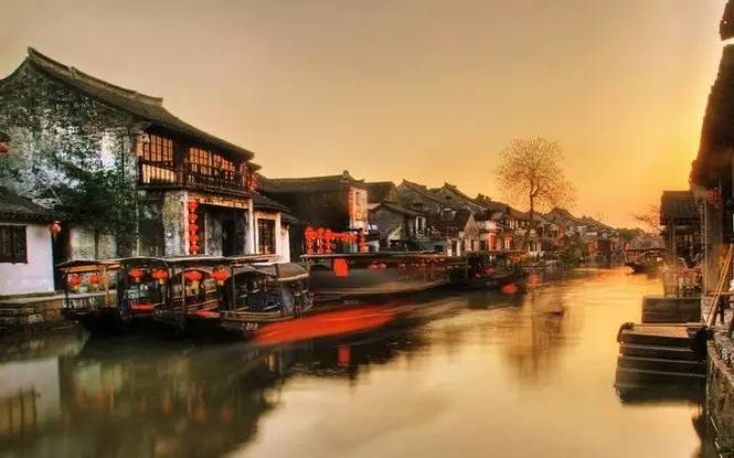 中国最适合私奔的10个古镇：春暖花开旅途美丽！