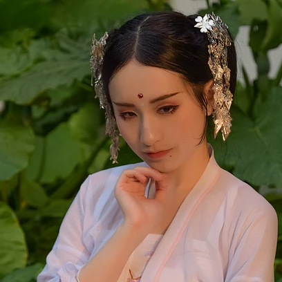 青山烟雨女生头像，唯美古风真人头像