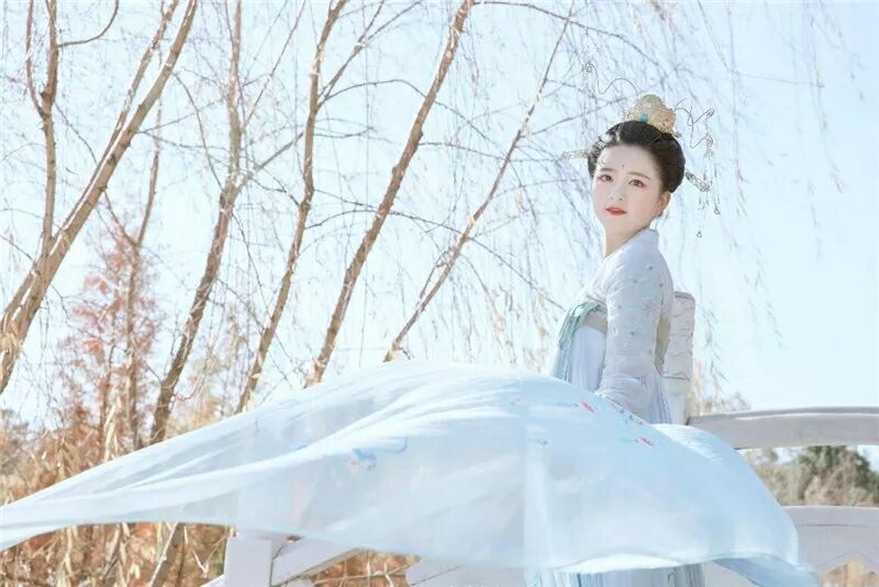 菩提雪慈航净绣花款，汉元素古装汉服