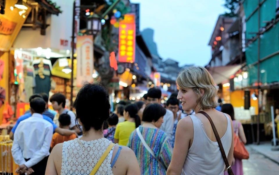 古镇游玩，有一种说走就走的旅行