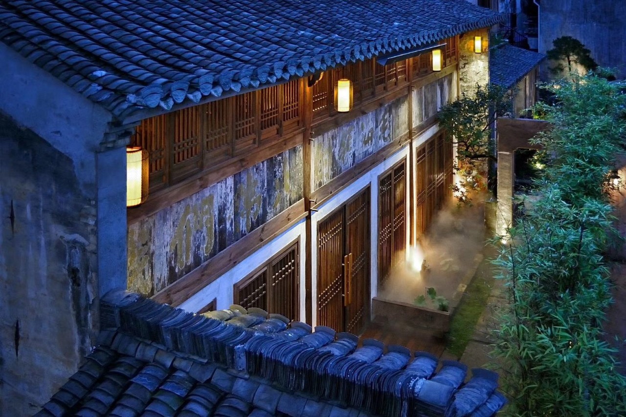 昱见·八号院，一幅意境悠远的江南水墨画