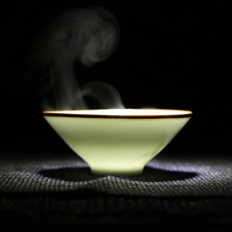 景德镇杯窑手绘茶杯图片3