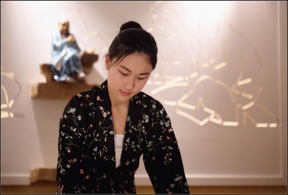 美女茶韵书味图片10
