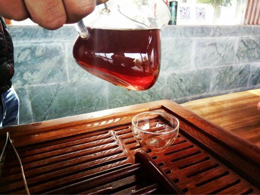 云南07年七子饼普洱茶 (26/31)
