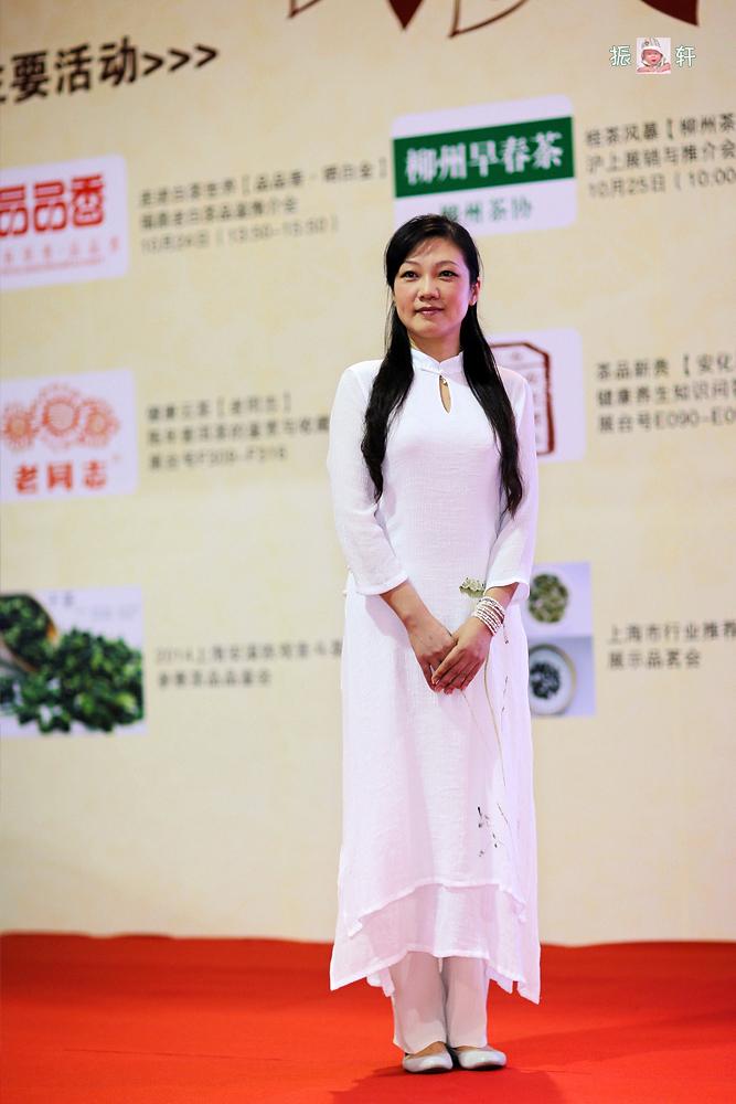 茶道女茶艺泡茶表演图片10