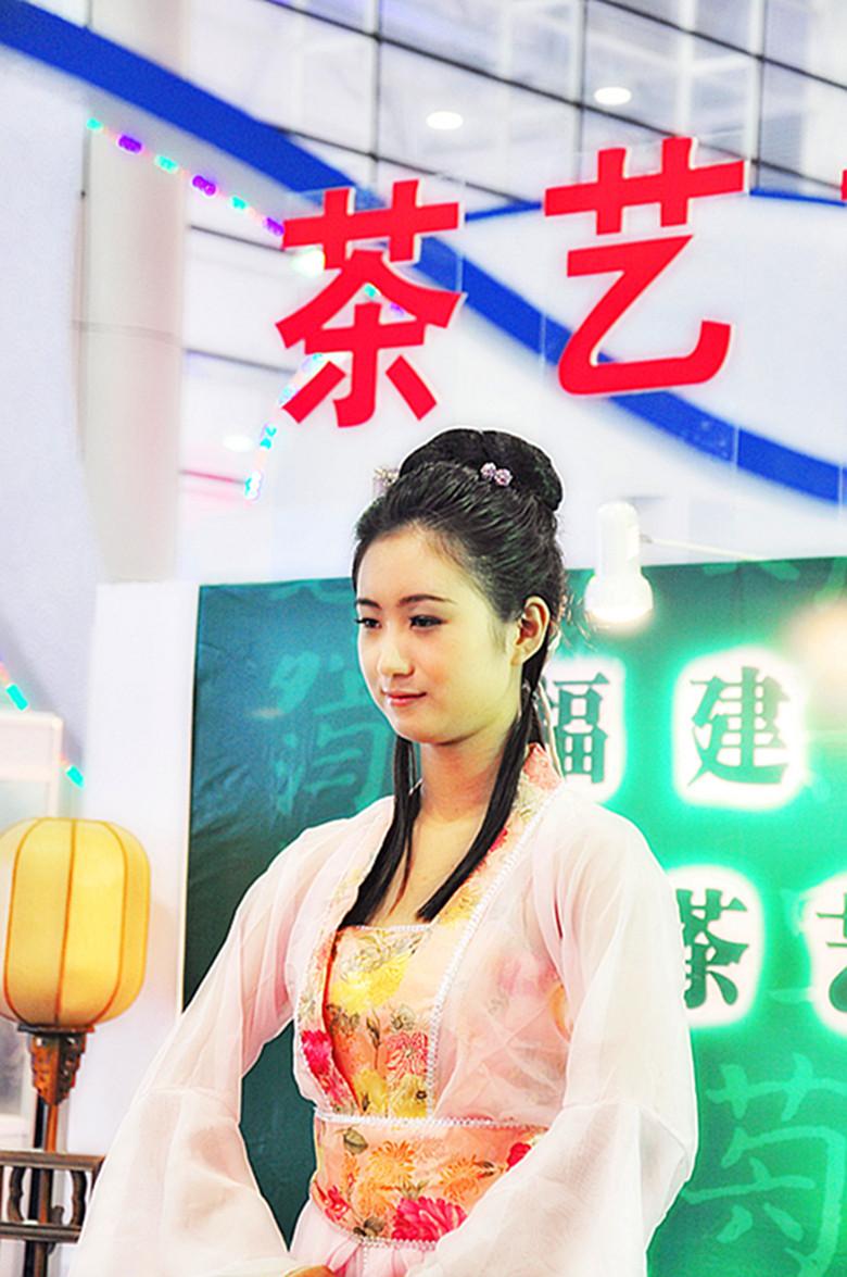 汉服茶艺表演图片4