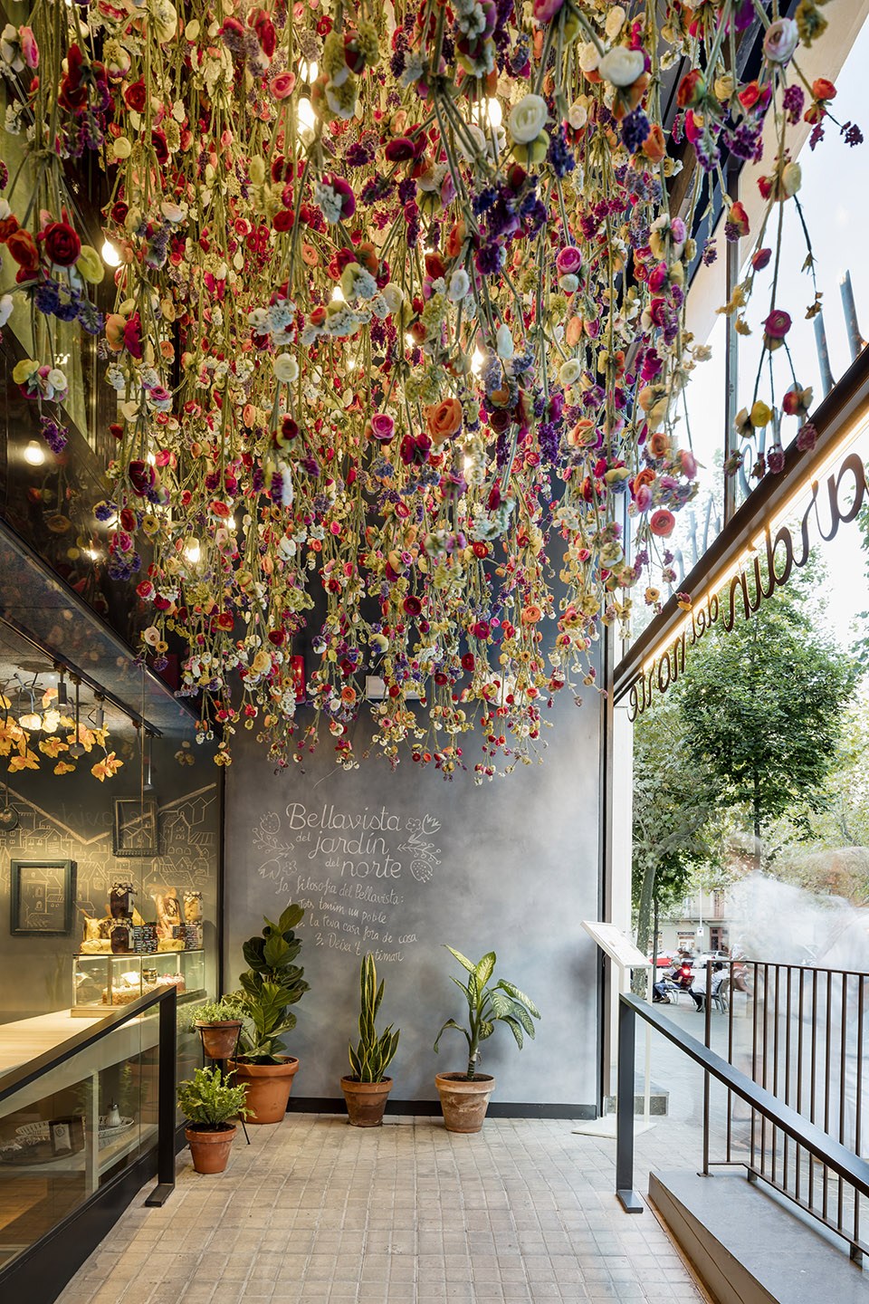 繁花似锦 – 巴塞罗那Bellavista北部花园餐厅