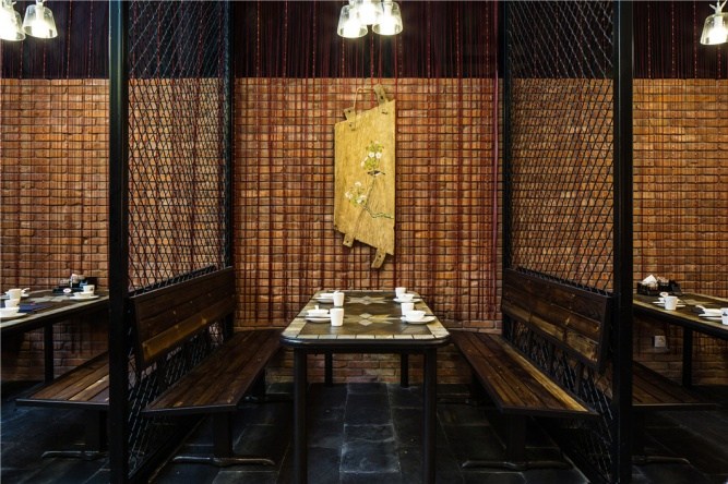 “红砖印象”禄鼎纪餐厅