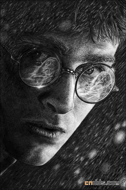 逼真的铅笔素描肖像画