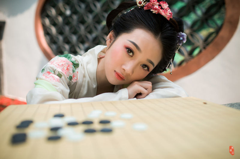古韵花间弈主题中国风创意摄影艺术