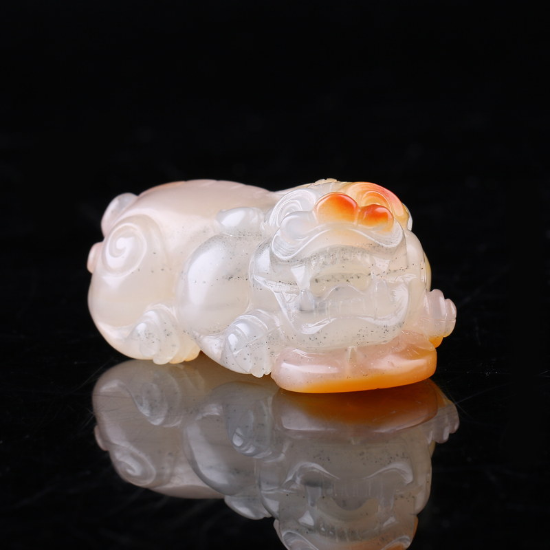 精美的现代黄龙玉雕艺术品（十四）