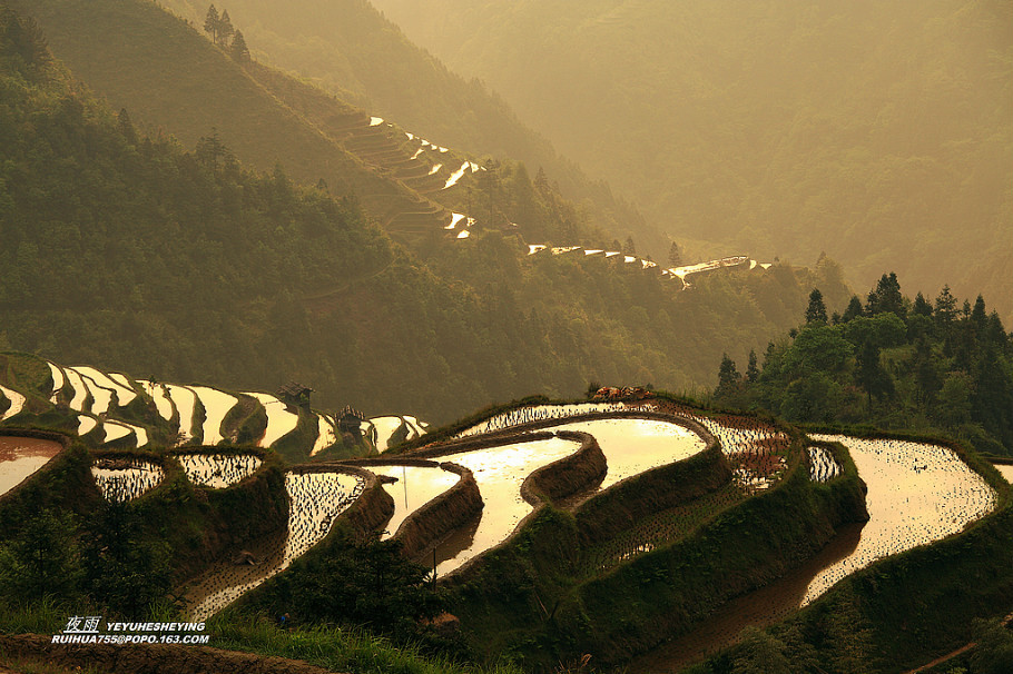 中国最美的山水画--苗寨梯田美景