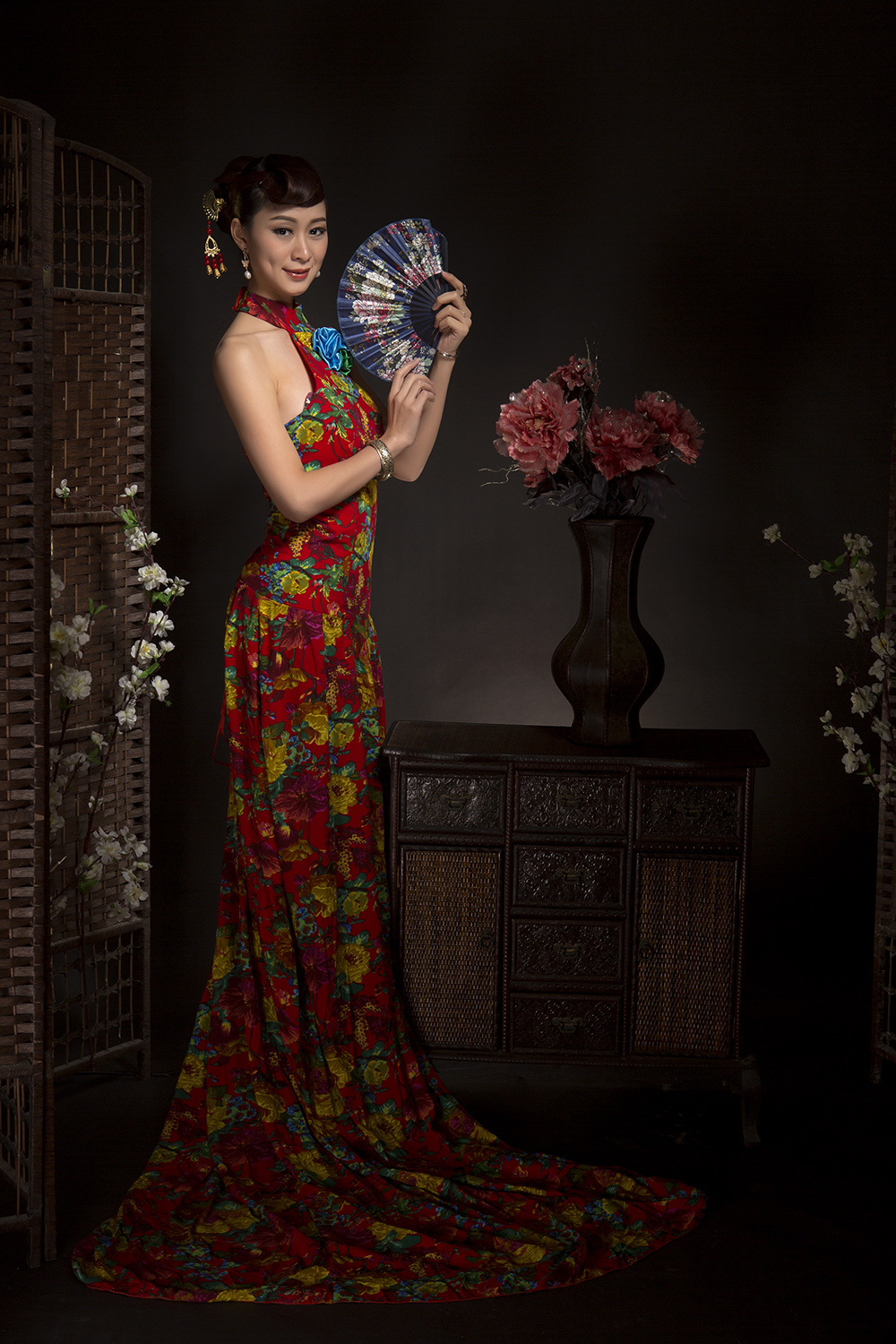 时尚中国风古典旗袍女郎摄影艺术