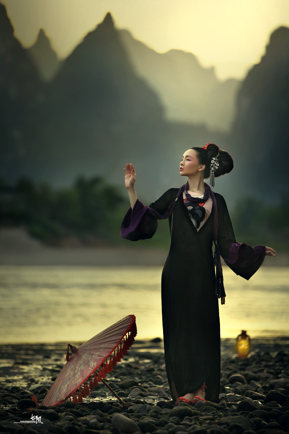 印象漓江--漓江烟雨唯美人像摄影