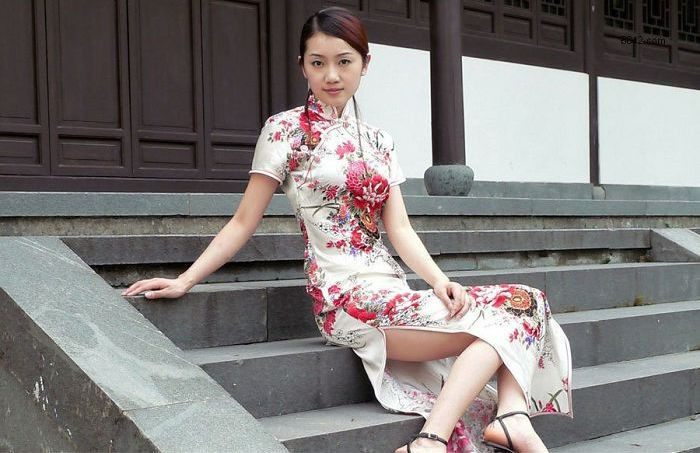 牡丹花开富贵旗袍设计艺术