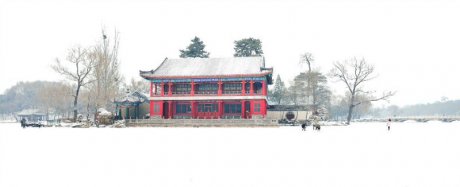 冬雪下的避暑山庄美丽景色