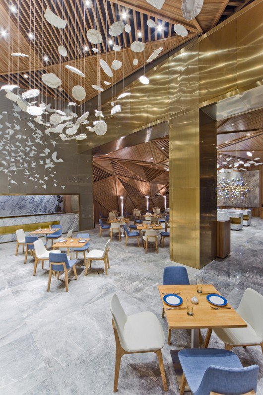Panorama设计的中国成都Yue餐厅室内