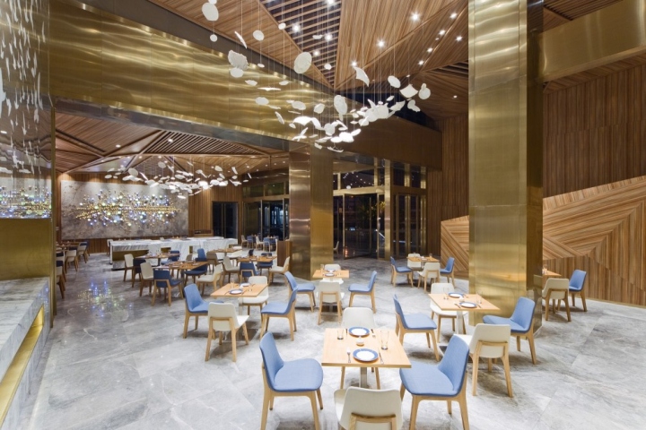 Panorama设计的中国成都Yue餐厅室内