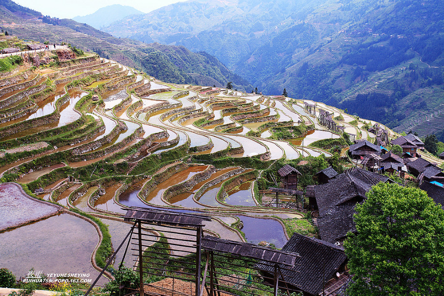 中国最美的山水画--苗寨梯田美景