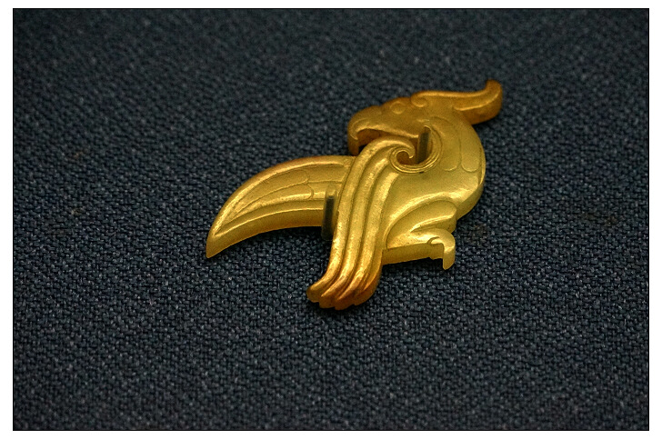 中原古代玉器--佩饰玉（三）